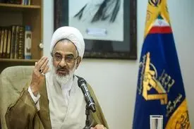 نماینده ولی فقیه در سپاه: همه بلا‌ها را از دست اصلاح طلبان می‌کشیم