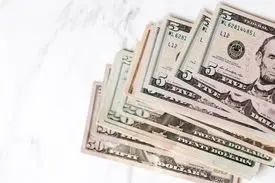 قیمت دلار و یورو امروز؟