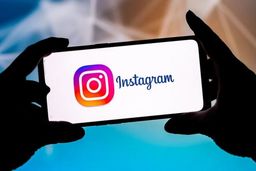 چوب وزارت ارتباطات لای چرخ اقتصاد ایران با اختلال اینستاگرام