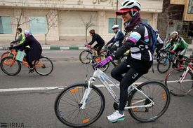 ۶۴ درصد زنان جامعه کم‌تحرکند