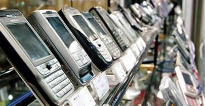 انبارهای خالی از گوشی در فصل گشایش مدارس