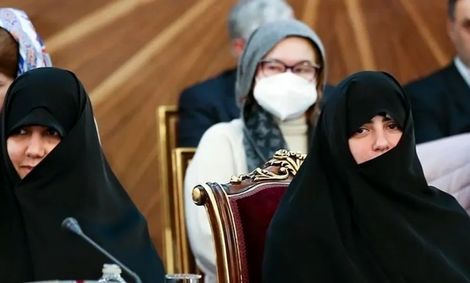 دختر رئیسی که در تصمیمات دولت دخالت می‌کند چند ساله است؟