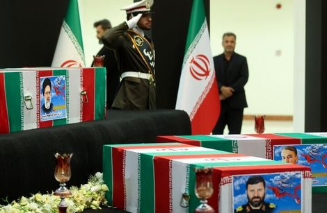 مهمانان خارجی در چه سطحی برای ادای احترام به رئیس‌جمهور فقید به ایران آمده‌اند؟