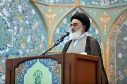 امام جمعه قم: در شهادت رئیسی سراسر جهان دچار ماتم شد
