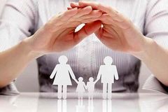 سرلشکر سلامی: همه مسائل با جامعه جوان و بانشاط حل می‌شود