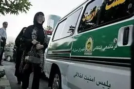 نوروزی، حقوقدان: جریانات راست تندرو و نو‌اصولگرا مانع تصویب قانون منع خشونت علیه زنان، باعث تصویب قانون فاجعه بار حجاب و پشتیبان گشت ارشاد بودند و هستند.