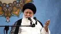 علم الهدی: سازش در مقابل جریان‌های انحرافی به خاطر رضایت عده‌ای، پذیرفته نیست؛ از هیچ نبردی نباید روی‌گردان باشیم
