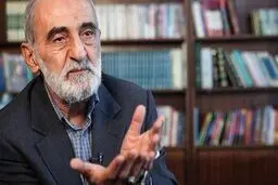 شریعتمداری به شورای راهبری پزشکیان تهمت دفاع از همجنس بازی زد!
