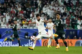 بازی امارات-ایران با قضاوت داوران کره ای