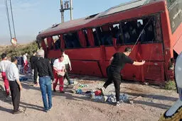 ترخیص ۳۴ نفر از زائرین اتوبوس حادثه دیده پاکستانی