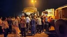 تصادف اتوبوس زائران پاکستانی با تریلی در زاهدان ۵۰ مصدوم برجای گذاشت