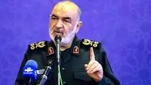 جوانان فریب خورده! بدانید تعدادتان اندک است؛ یونیفرم و لباس آمریکا را از تن خود بیرون بیاورید