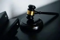 قصاص؛ مجازات مردی که همسرش را برای جلوگیری از طلاق کشت
