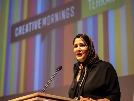 قوشه، وکیل دادگستری و فعال حقوق زنان: عدم صدور گواهینامه موتور برای زنان، اعمال نظر شخصی و سلیقه‌ای است. /موتورسواری مطالبه جدی زنان است.