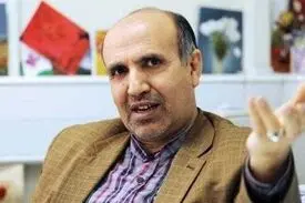 پازوکی: پزشکیان باید با رهبری و روسای سایر قوا برای کنترل تورم، کاهش بودجه یک سری نهادها و ایجاد تعامل با جامعه جهانی صحبت کند