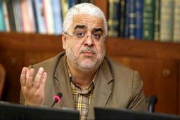 نماینده مجلس نهم و دهم: فیلترینگ، خودتحریمی است/ همین الان هم برای رفع فیلتر دیر است