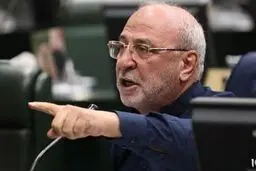 حسینعلی حاجی دلیگانی: ما به کسی که فرزندانش تابعیت خارج از کشور داشته باشند، اعتماد نداریم