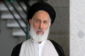 آیت‌الله ایازی: کلینیک ترک بی‌حجابی بیشتر یک کار طنز است/ چرا امر به معروف فقط شده مسئله حجاب؟