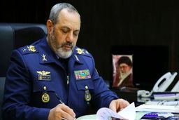 وزیر دفاع به ونزوئلا سفر کرد