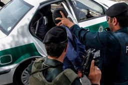 دستگیری مردی که در پاتوق معتادان خون به پا کرد