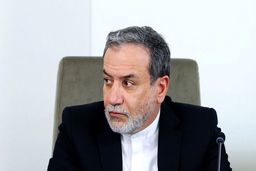 عراقچی: مقابله موثر با تروریسم هدف مشترک ایران و پاکستان است