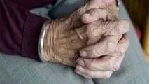 مزاحمت‌های خواستگار خیالی برای زن ۷۱ ساله