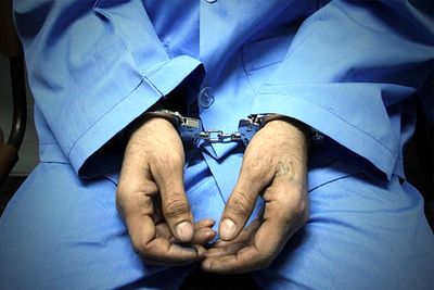 زن ضایعات‌فروش؛ عضو اصلی باند سرقت نیم میلیاردی