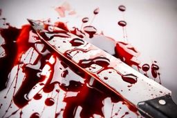 بخشش پسری که مادرش را با ۸ ضربه چاقو به قتل رساند