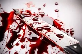 بخشش پسری که مادرش را با ۸ ضربه چاقو به قتل رساند
