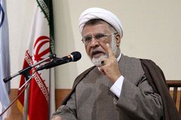 فاضل میبدی، عضو مجمع محققین و مدرسین حوزه علمیه قم: مراجع و رئیس‌جمهور نباید بگذارند قانون لایحه حجاب در کشور اجرا شود/ هویت جمهوری اسلامی حجاب نبود، برقرای عدالت و آزادی بود