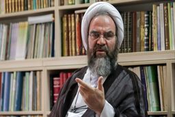 حجت الاسلام غرویان، استاد حوزه علمیه قم: طبق چیزی که در این قانون آمده بدون اطلاع طرف مقابل جریمه‌ها از حساب افراد برداشت می‌شود، آیا این اقدام از نظر فقها اشکال ندارد؟! /این قانون می‌تواند منشا جرم‌های دیگر شود