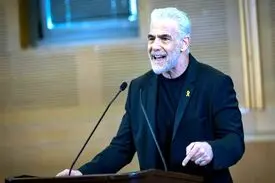 انتقاد لاپید از حمله «سازماندهی شده» نتانیاهو به رسانه‌ها