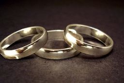 حبس سرکرده فرقه چندهمسری که دختران زیر سن قانونی را شکار می‌کرد