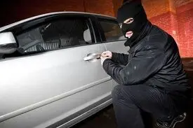 نقش پوششی زن جاعل برای سرقت خودروهای مدل بالا