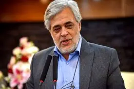 محمد مهاجری: اینکه فردی، که نمی‌دانم نماینده چند درصدی مجلس است، به متن کتابی چیزی اضافه کند و تفسیری نادرست و دروغین ارائه دهد، رفتاری ناپسند و زشت است/ سیستم‌های امنیتی و انتظامی نباید برخوردهای گزینشی داشته باشند