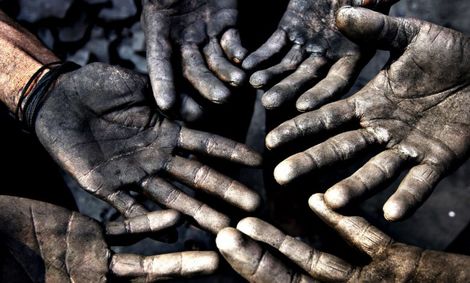 کارگران: جمعیتی بزرگ، اما بی‌تأثیر در تصمیم‌گیری‌ها