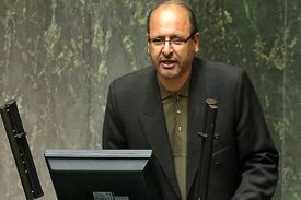 عضو کمیسیون امنیت ملی مجلس: عراقچی قانون مجلس را رعایت کرده/ بر‌اساس آنچه شنیده می‌شود، مذاکرات ایران با آژانس بین‌المللی انرژی اتمی در مسیر مثبتی پیش می‌رود و قابل تامل است