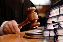 قاضی خطاب به ۱۹ متهم به توزیع‌ غیر قانونی ارز: دل دشمن را شاد کردید