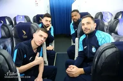 خارجی‌های استقلال در راه تهران