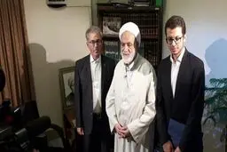 تقدیر قرائتی از نخبه جوانی که روی پل لندن نماز خواند + عکس