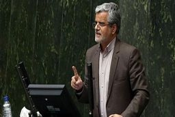 توئیت صادقی درباره نتیجه شکایت خود از آملی لاریجانی