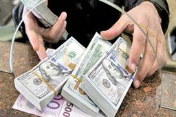 جدیدترین نرخ دلار در بازار امروز دوشنبه ۴ شهریور ۹۸