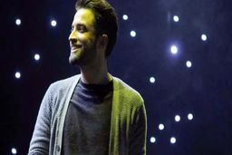 علت ممانعت صداوسیما از مجری‌گری بنیامین در تلویزیون