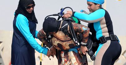 تصاویر آزادی جدید زنان عربستانی در ساحل دریا