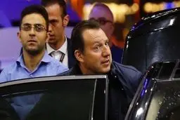 ویلموتس بدون امضاء قرارداد از ایران رفت