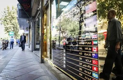 قیمت دلار بازهم کاهش یافت / کاهش تقاضای احتیاطی در بازار ارز