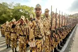 سربازی اختیاری می‌شود؟