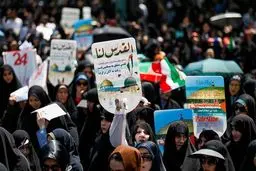 حضور دشمن‌شکن ‌مردم ‌۹۵۰ شهر ایران در راهپیمایی روز قدس‌ /‌ “نه بزرگ” ملت ایران ‌به معامله قرن + تصاویر