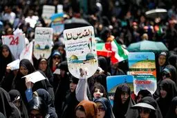 حضور دشمن‌شکن ‌مردم ‌۹۵۰ شهر ایران در راهپیمایی روز قدس‌ /‌ “نه بزرگ” ملت ایران ‌به معامله قرن + تصاویر