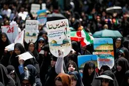 حضور دشمن‌شکن ‌مردم ‌۹۵۰ شهر ایران در راهپیمایی روز قدس‌ /‌ “نه بزرگ” ملت ایران ‌به معامله قرن + تصاویر